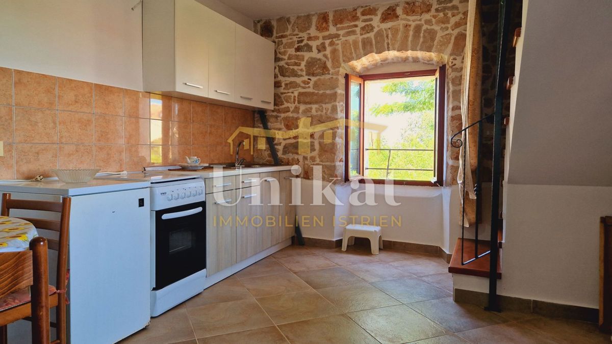 Renovirana kamnita hiša z razgledom na morje, Poreč